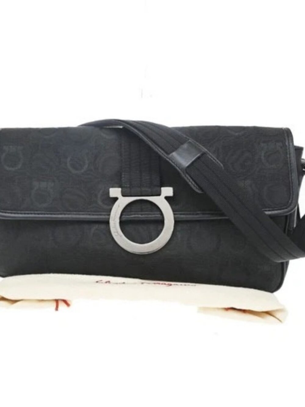 SALVATORE FERRAGAMO Logo Gancini Shoulder Bag Canvas Leather Black SHW 62KD768